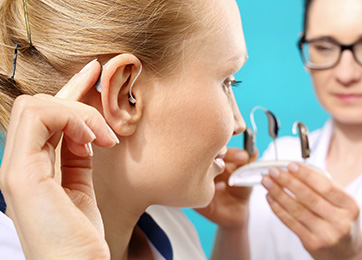 Hearing-Aid-Fittings